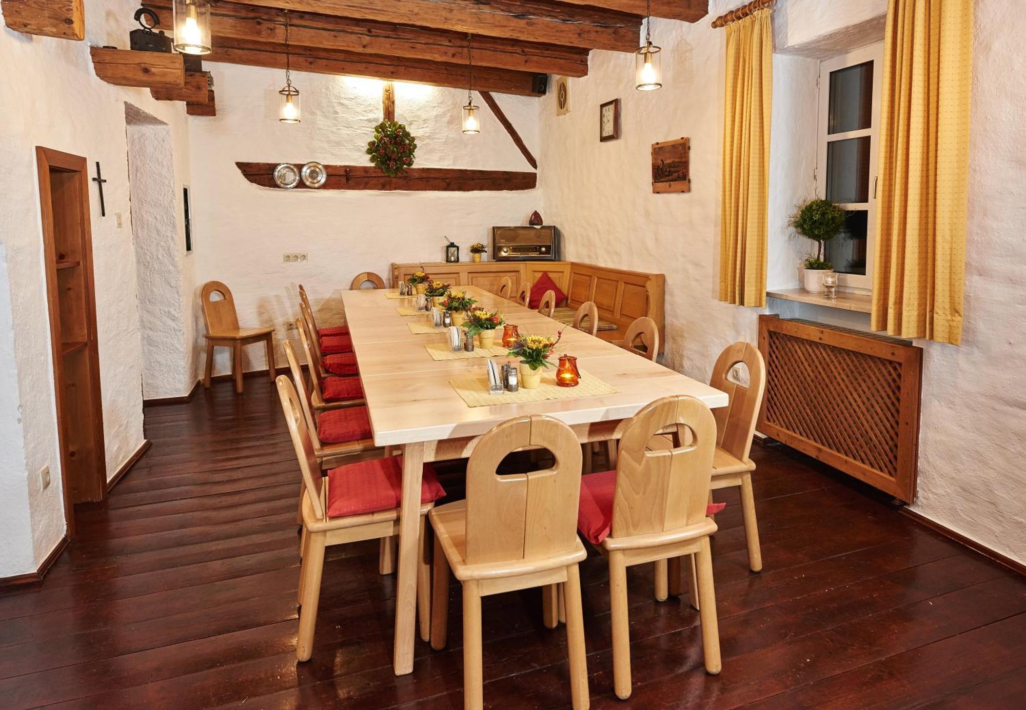 Hotel Gasthof Stocker Obertraubling Екстериор снимка